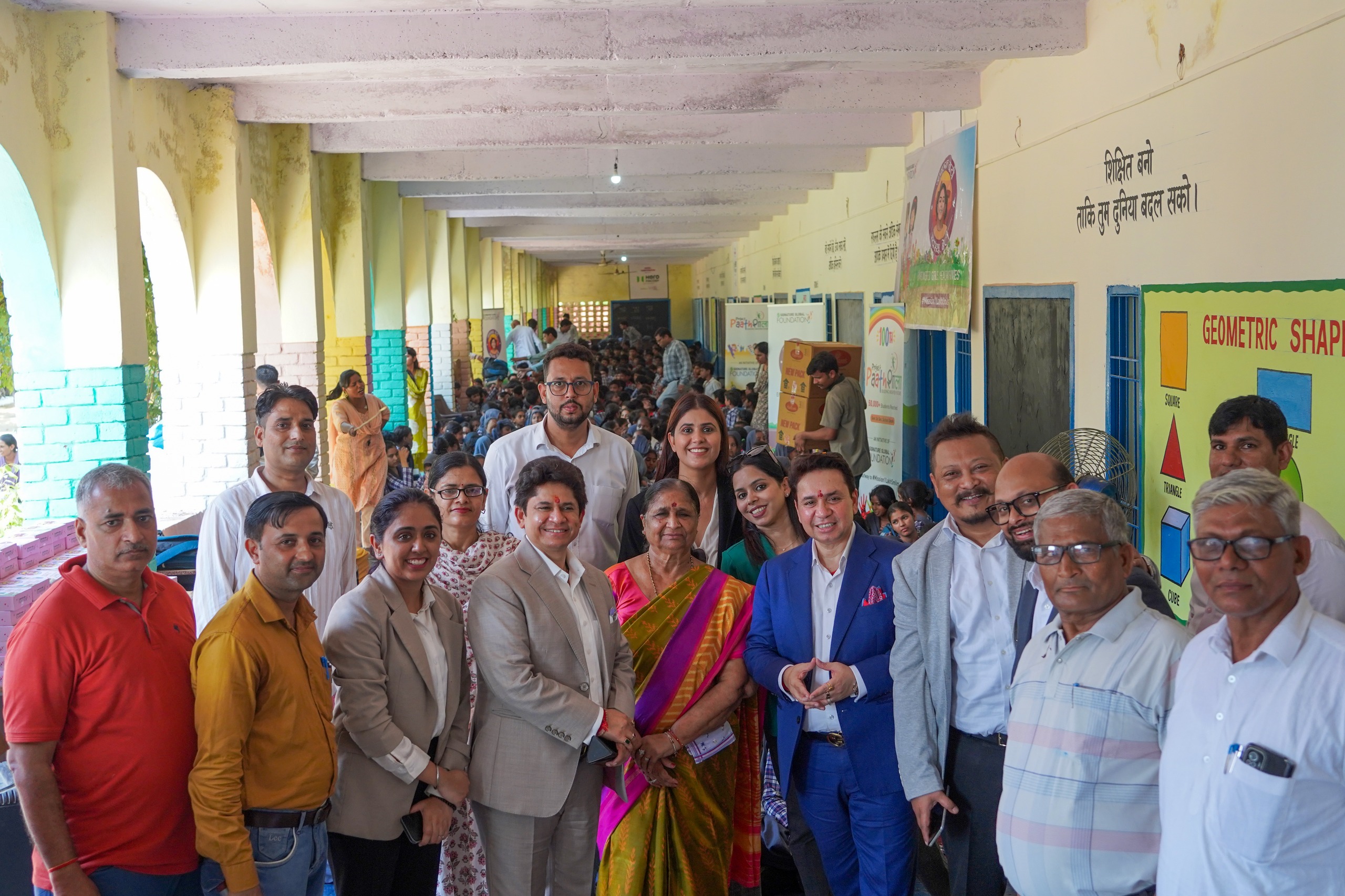 Signature-Global-Foundation-Empowers-50,000+-Students-Across-100-Schools-Through-Project-Paathshaala
